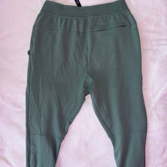 Lululemon Athletica Green City Sweat Joggers - Picture 3 of 5